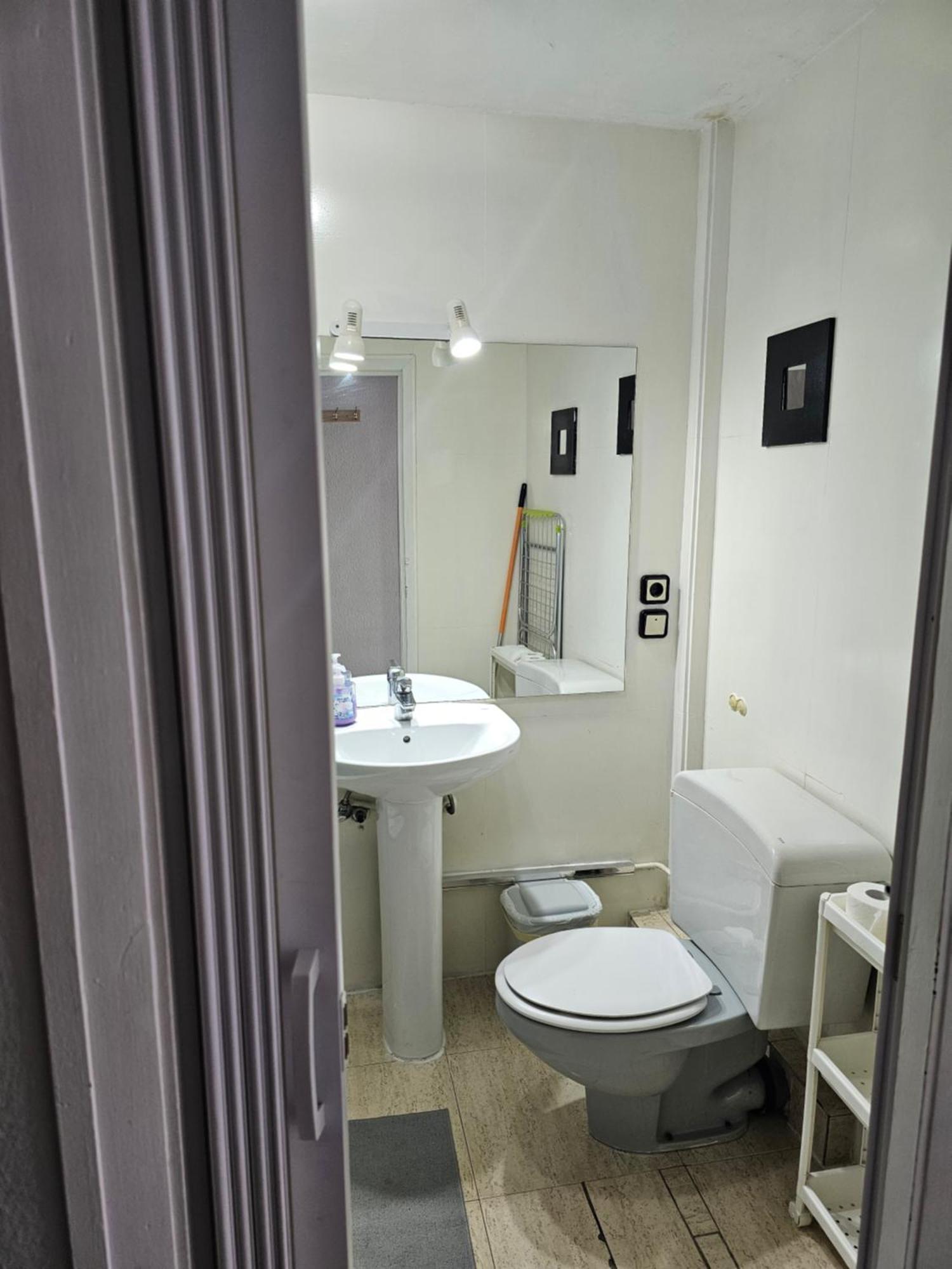 Estudio Doble Con Balcon En Madrid Centro Экстерьер фото